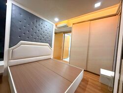 Prive (D19), Condominium #480403751